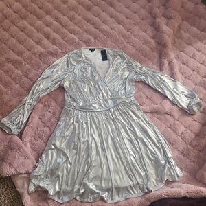 Silver dress 14/16
